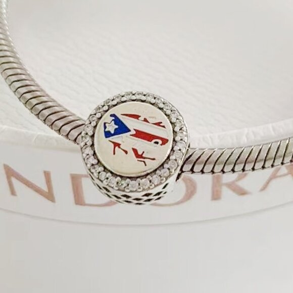Pandora Puerto Rico Flag Exclusive Bead Charm - Picture 1 of 3